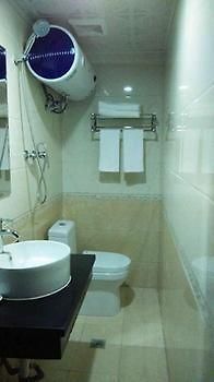 Xinyuan Business Hotel Luoyang  Eksteriør billede